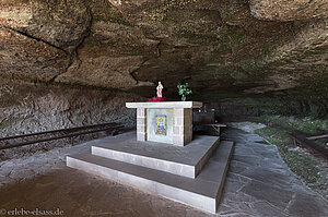 Altar in der Kapelle des Heiligen Veit