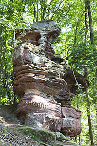 Klingelfels nahe der Burg Wasigenstein