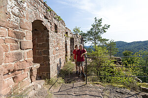 Auf der Burgruine Lützelhardt 