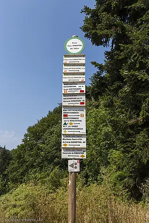 Wanderung zu den Burgen Windstein